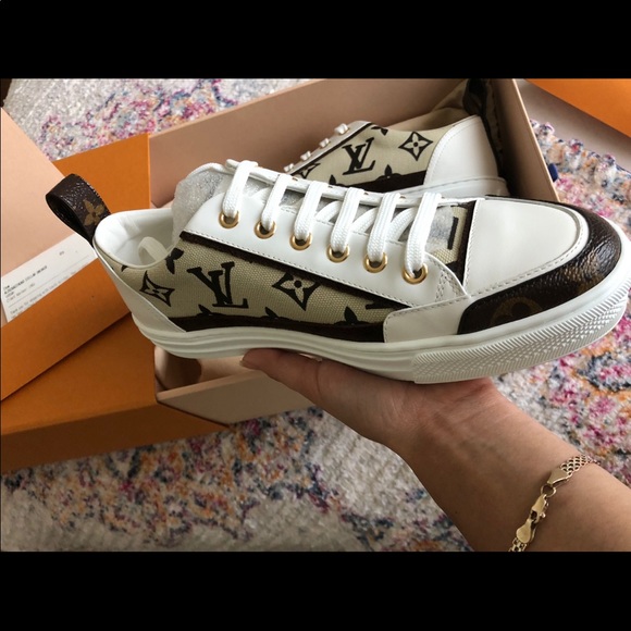 Authentic Louis Vuitton Sneakers - Picture 3 of 8